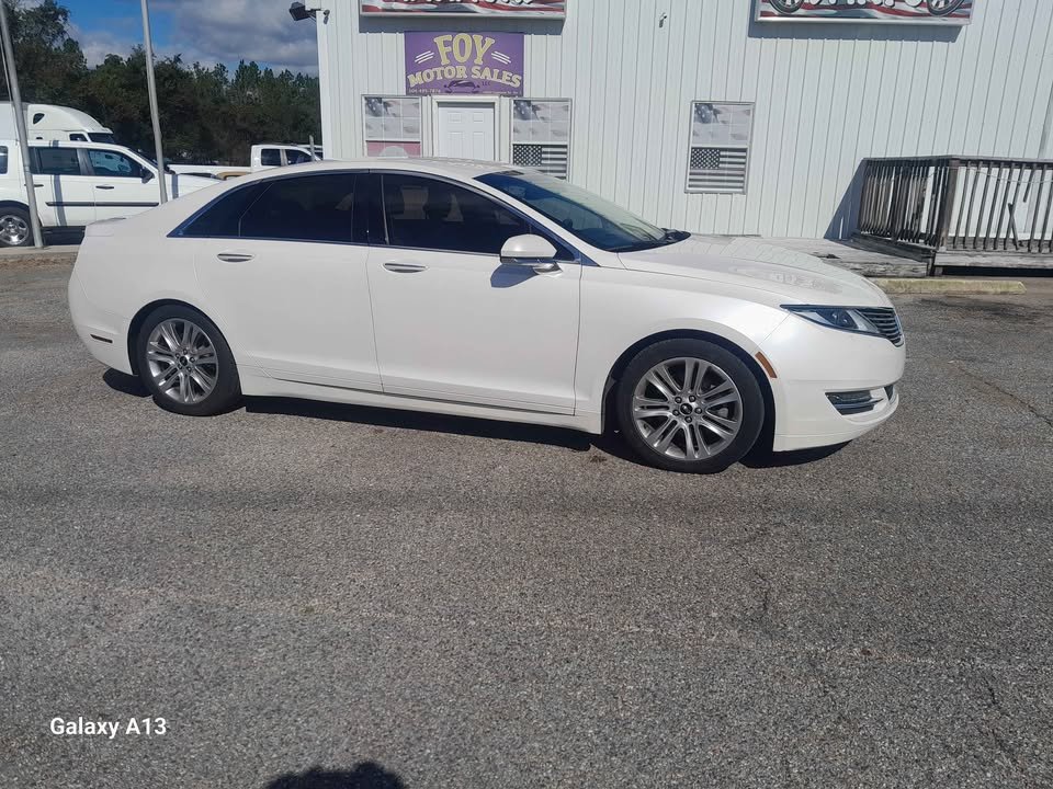 2014 Lincoln MKZ Base